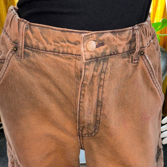 BDG Rust-Toned Denim Pants with Contrast Stitching - Picture 4 of 15